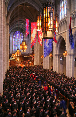 Students fill the chapel