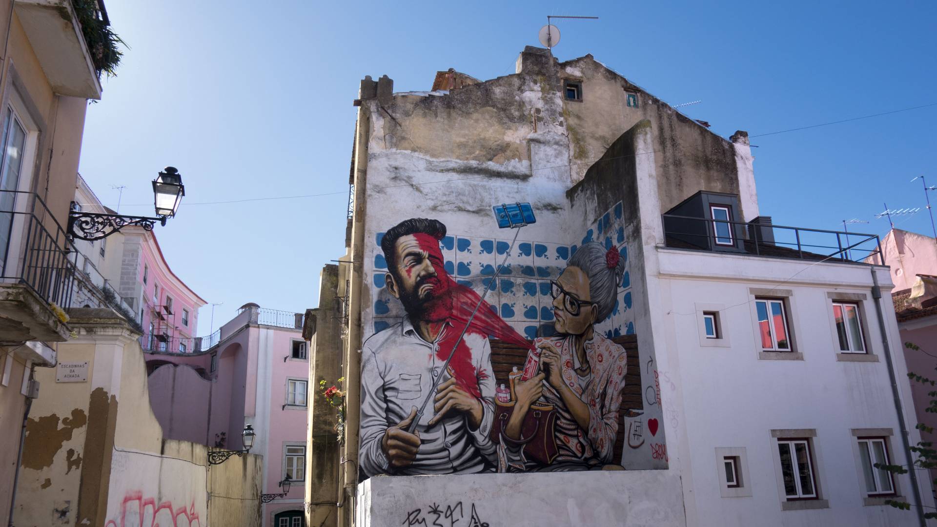 street art in Lisbon