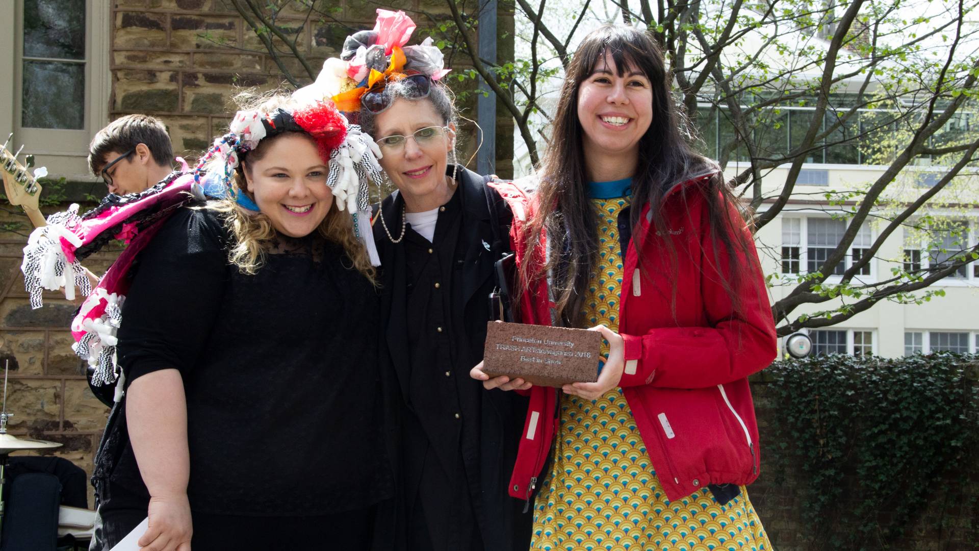 Tori, Laurel Cantor, Samantha Castrale