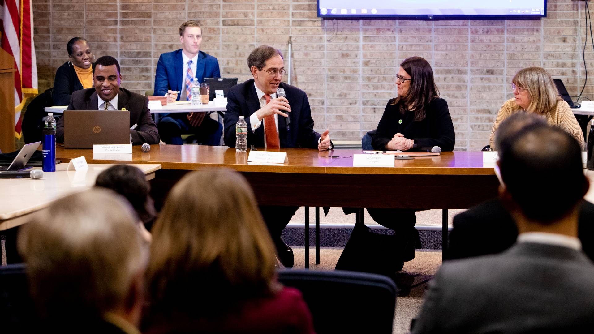 President Eisgruber speaking at Princeton Town Council meeting