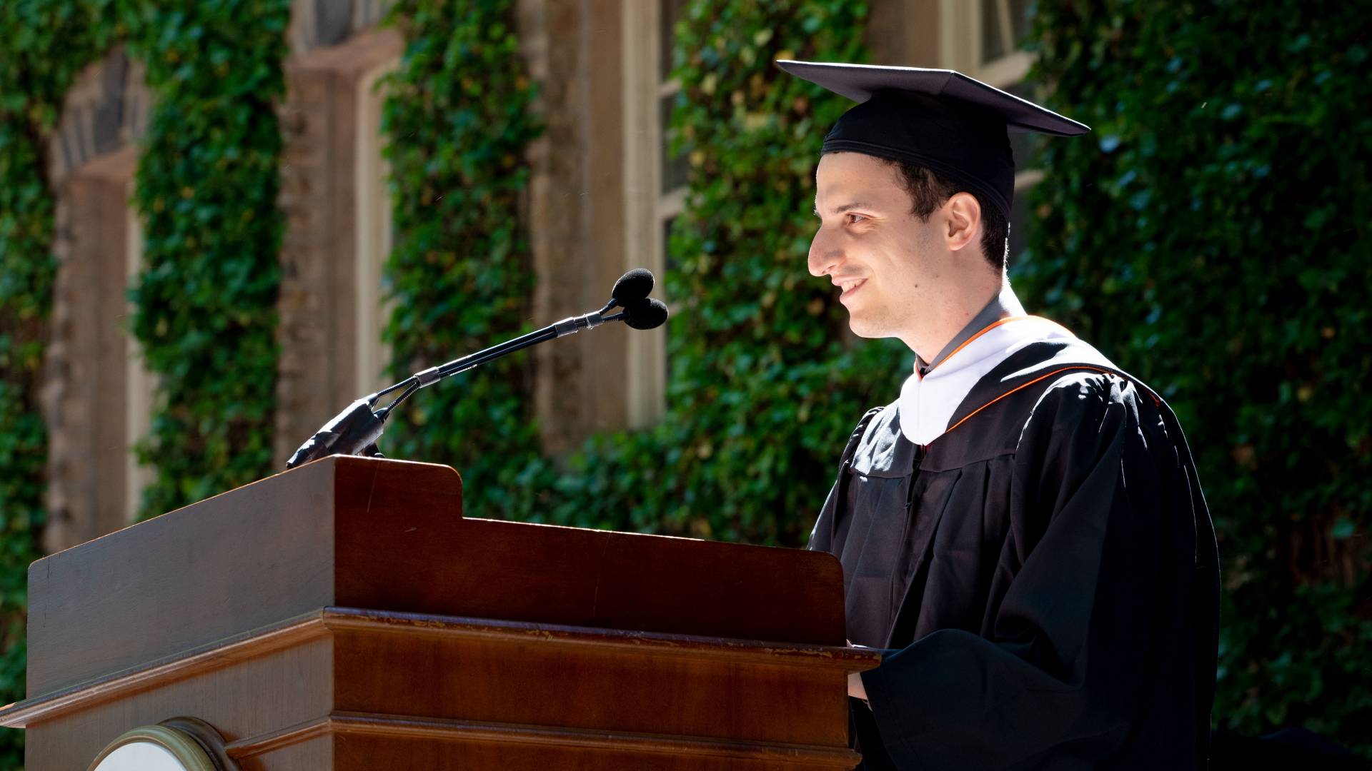 Rafail Zoulis gives his address at the podium