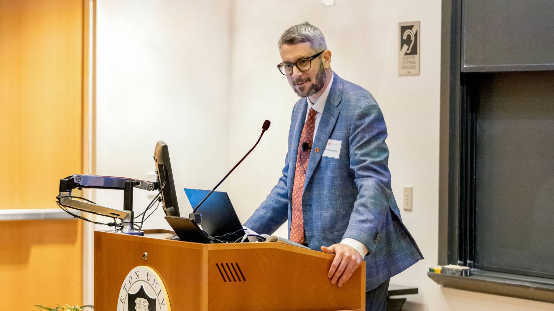 Brangwynne at the podium