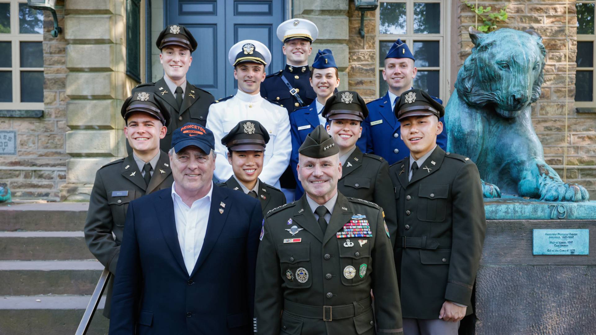 Commissioned officers standing shoulder to shoulder