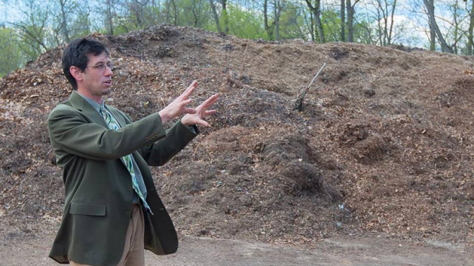 Robert Staudt, grounds manager