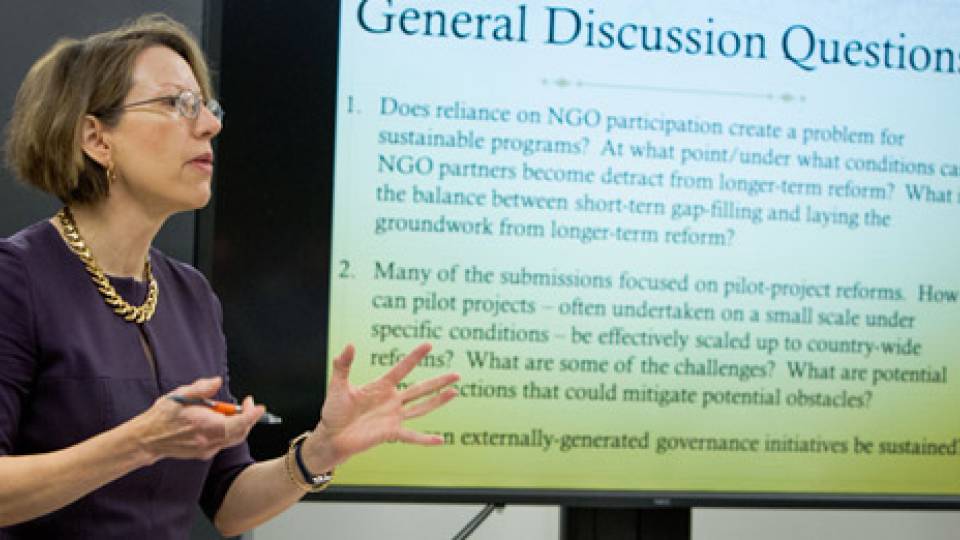 Government in Hard Places Jennifer Widner