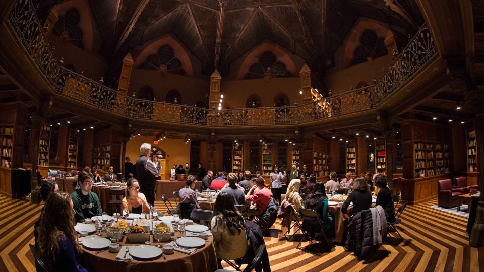 Princeton students, faculty and staff enjoy a traditional dinner in Chancellor Green Rotunda