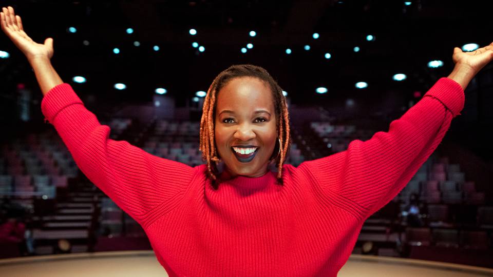 Tanyaradzwa Tawengwa on stage at McCarter