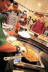 Marketplace style serving station