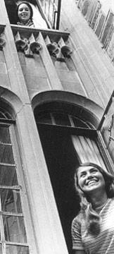 Women at Pton Fri index