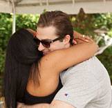 Reunions Friday hugs