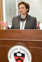 Arts and Transit ribbon cutting Veronique Hakim