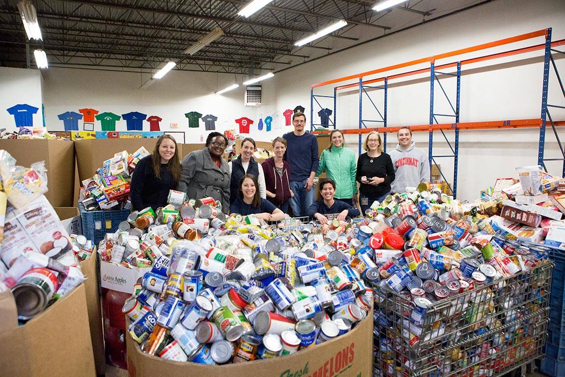 Mercer Street Friends volunteers at food bank