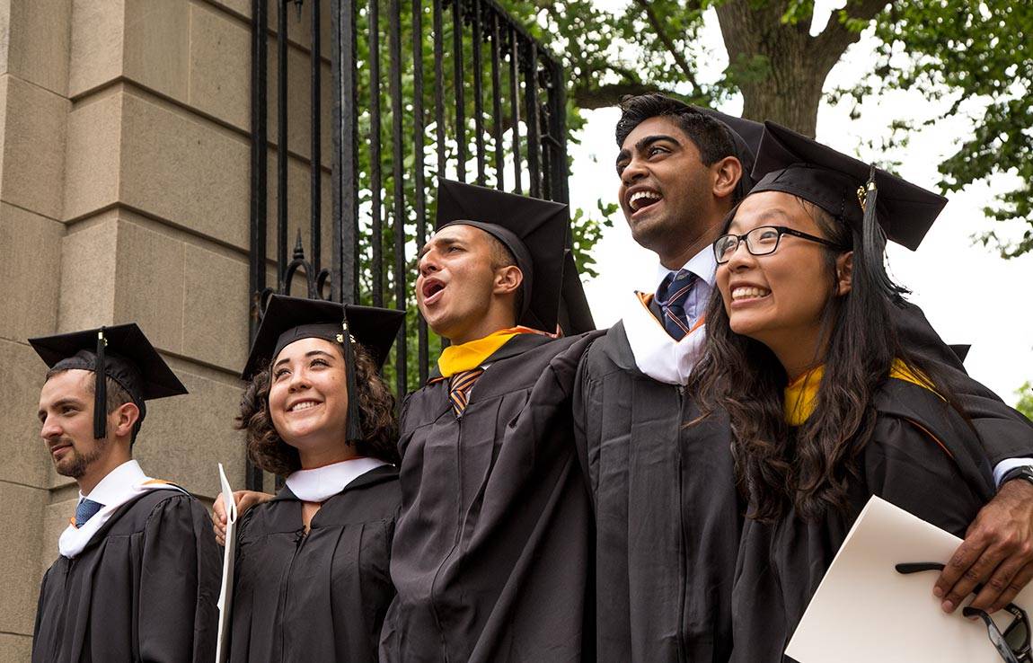 Commencement 2016 coming through the gate