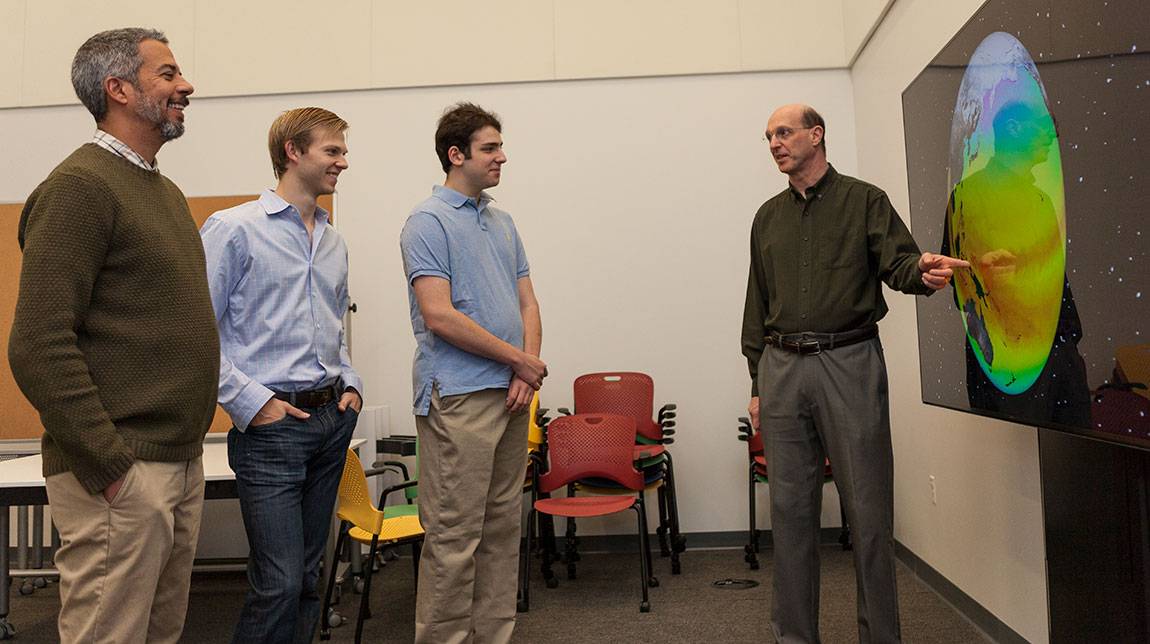 Data visualization Matthew Harrison, Matthew Lotocki, Class of 2017, and Zachary Stier, Class of 2020, and Eliot Feibush
