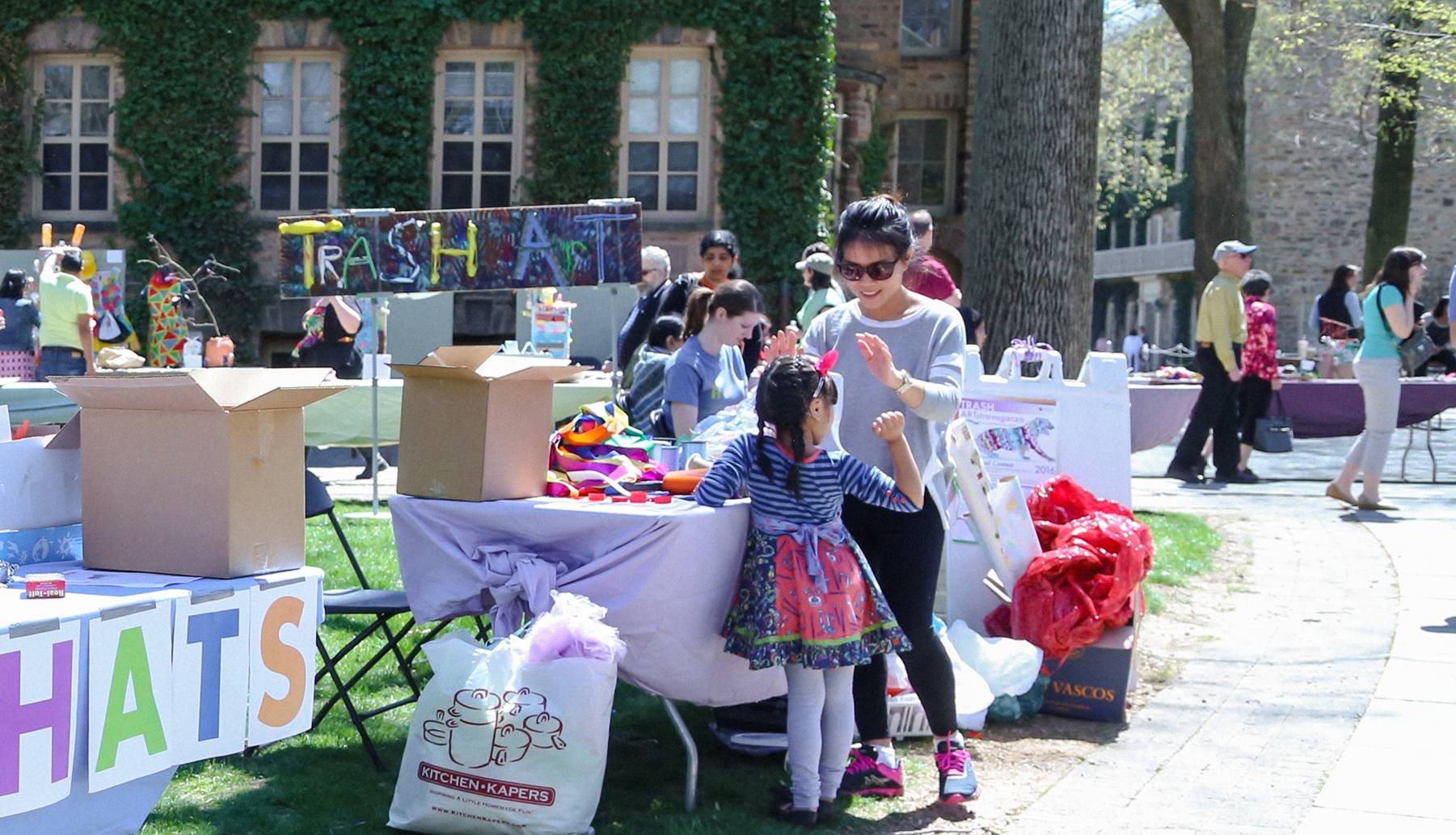 Communiversity TRASH ARTstravaganza hat table