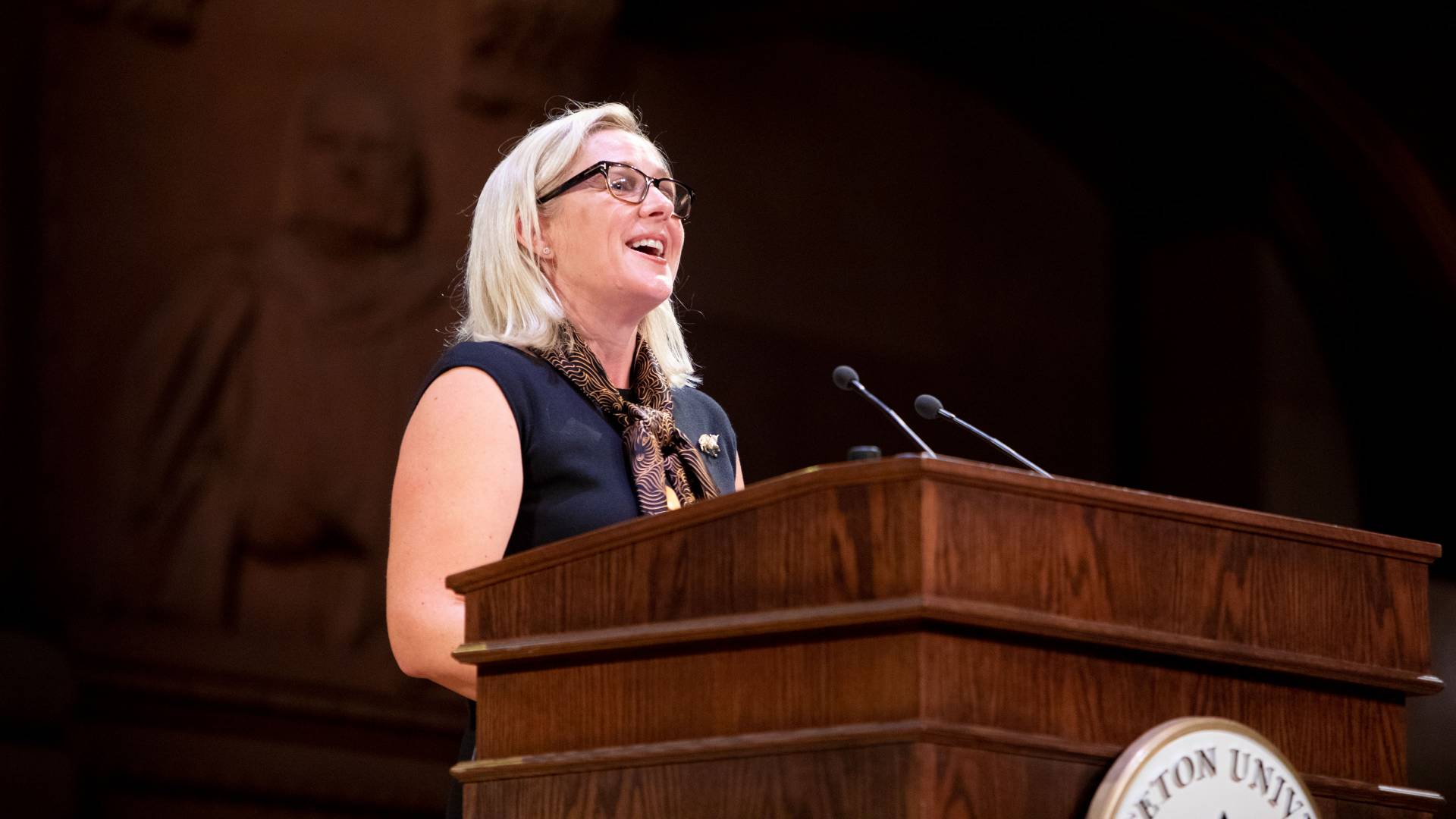 Jen Daniels speaking to She Roars audience