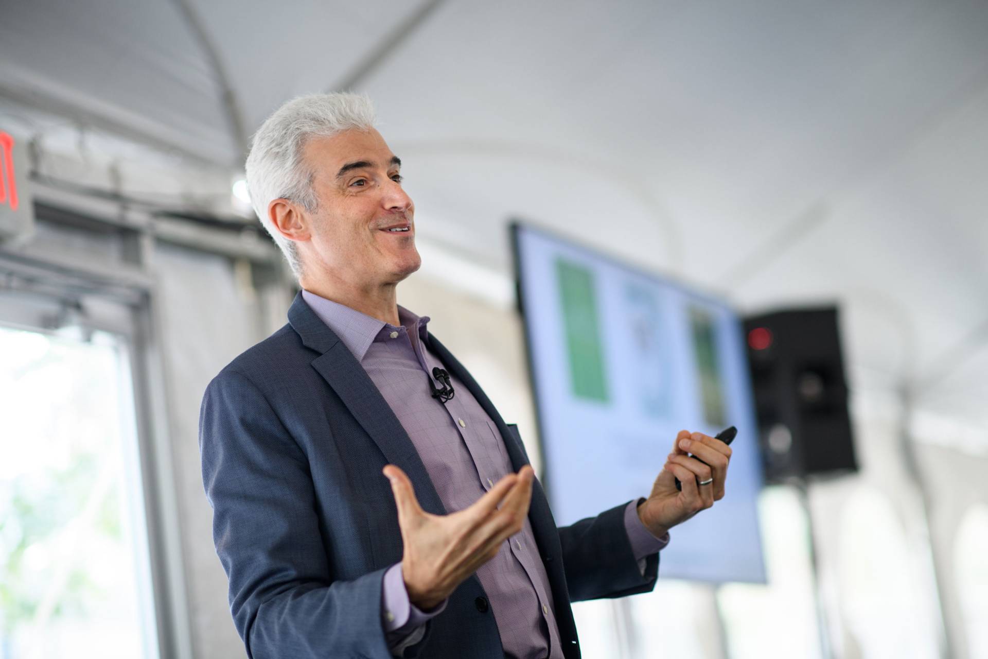 Andrew Winston speaking