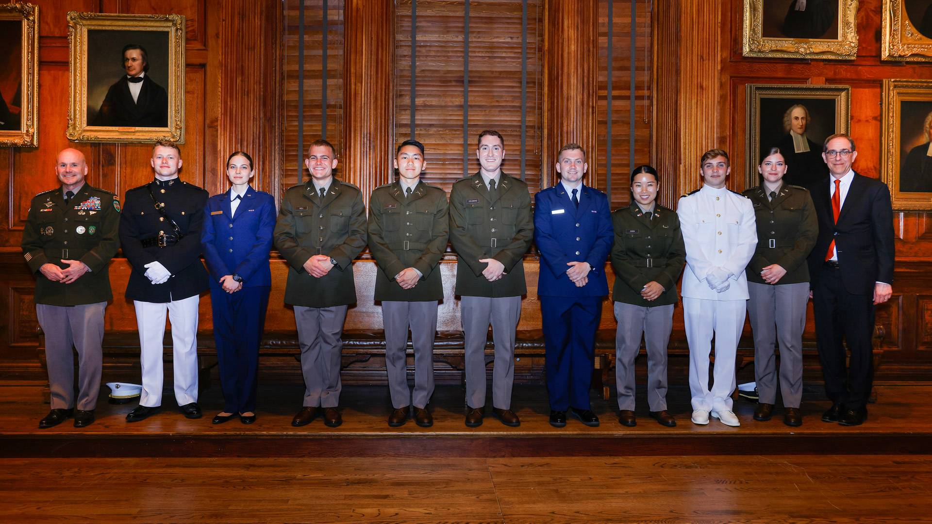 Cadets with President Eisgruber and General Cavoli