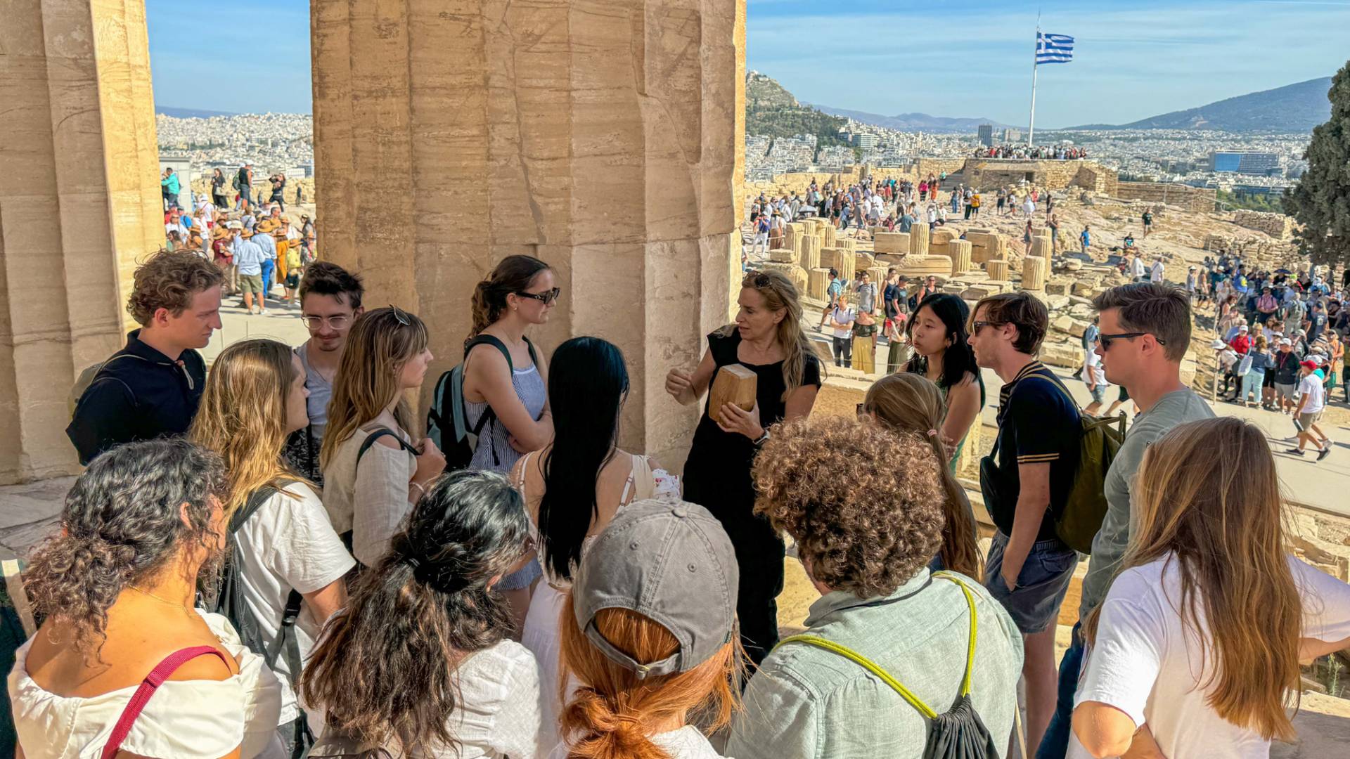Princeton students around the pillars of the Pantheon in Greece.