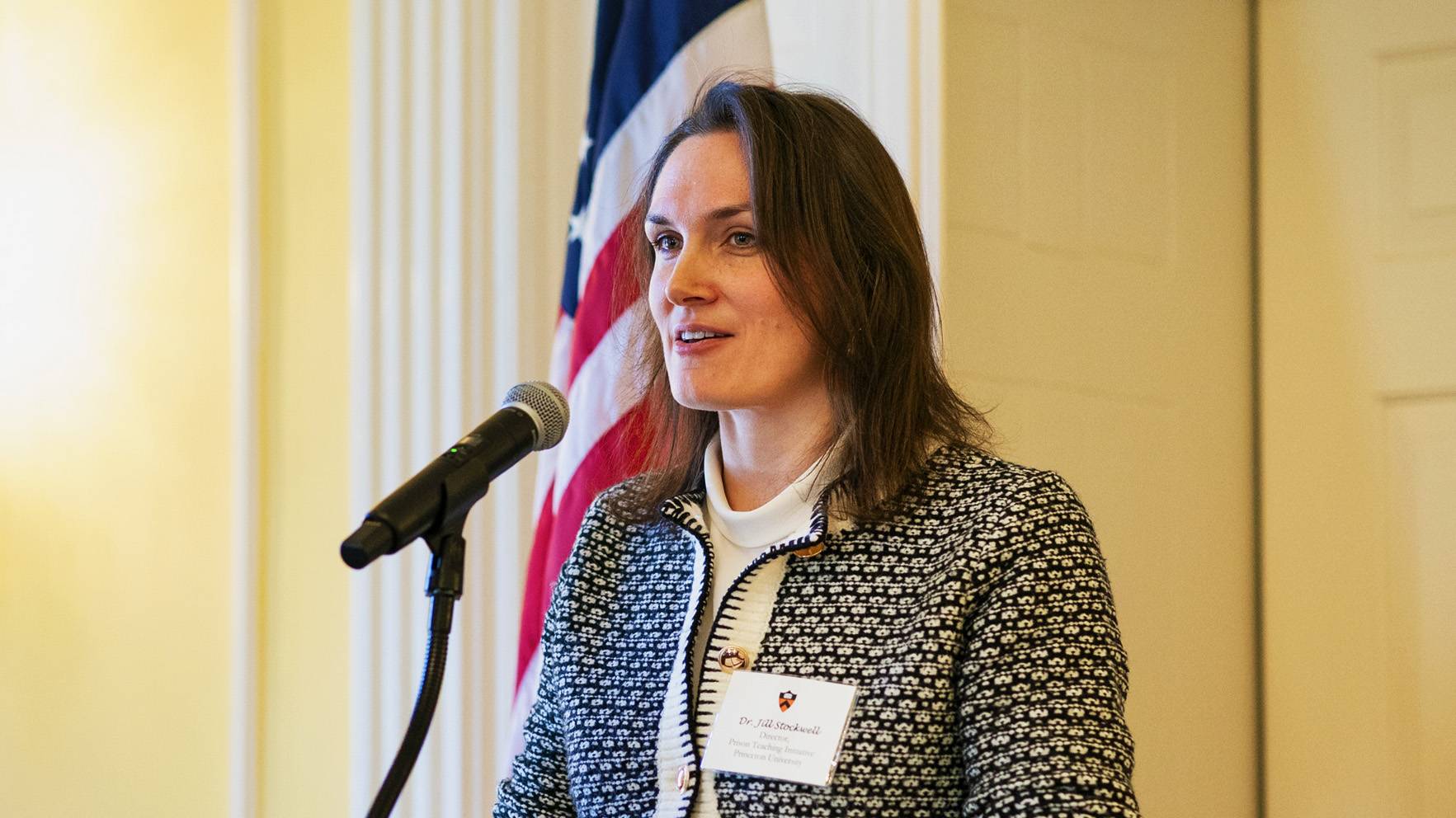 Dr Jill Stockwell speaking to audience