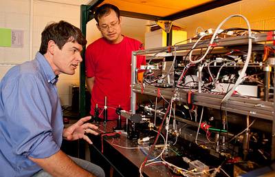 Worms (Onstott) laser