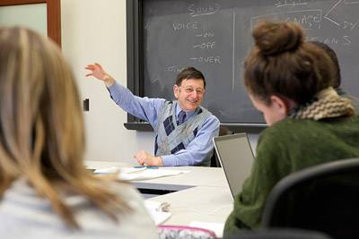 Bellos classroom board