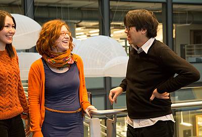 Garnet Chan with students