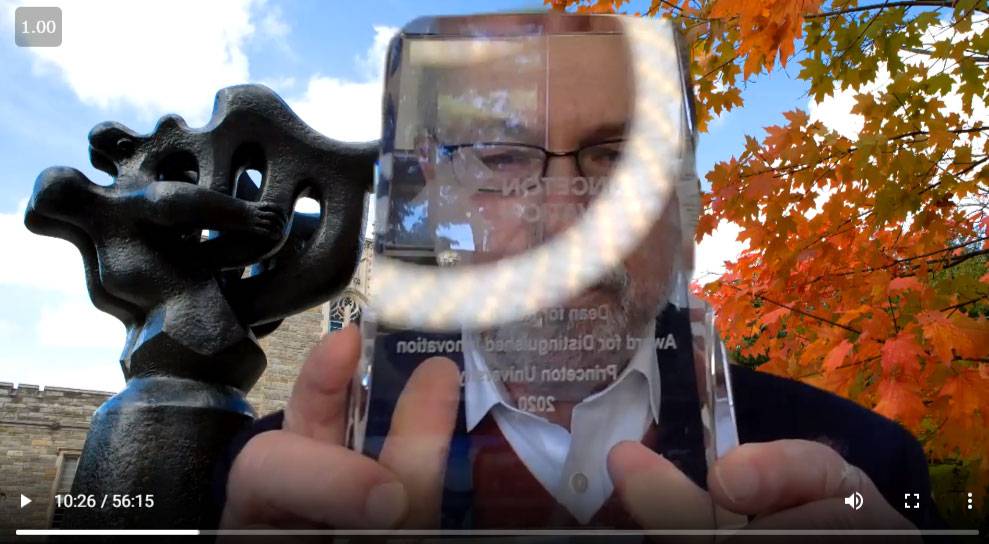 Pablo Debenedetti presents award