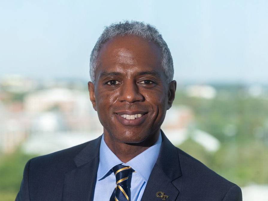 Daren Hubbard smiling.